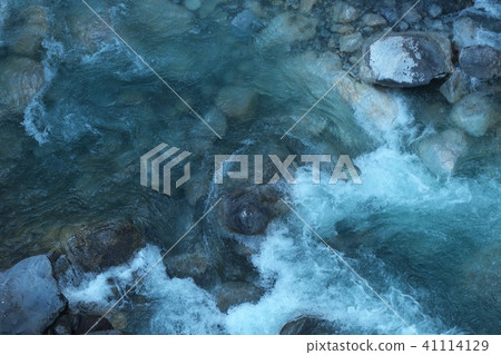 Biei's white gray waterfall Biei's white gray waterfall 41114129
