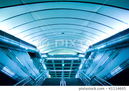 Gyeongbuk Station 41114605