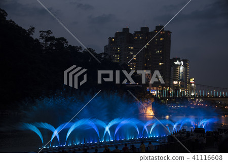 New store Bitan water dance New store Bitan water dance 41116608
