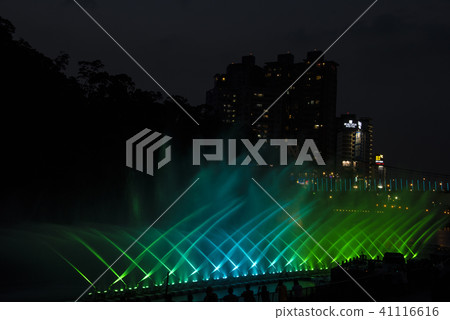 新店碧潭水舞 41116616