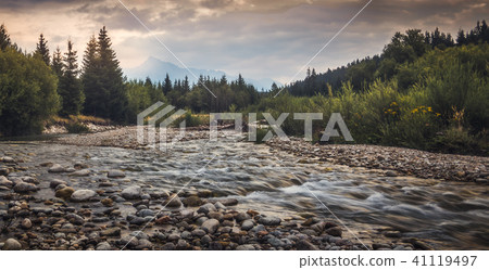 Landscape with River and Mountain 41119497