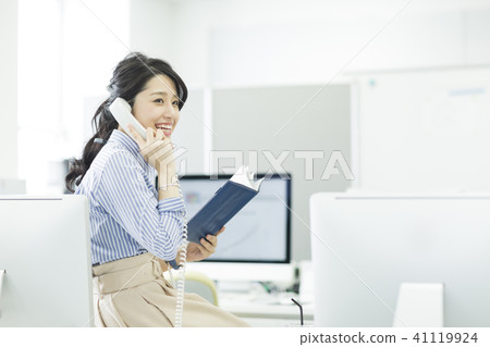 Business woman Business woman 41119924