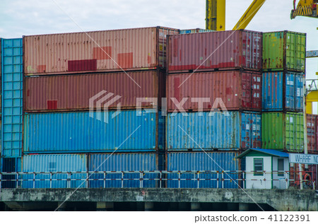 cargo container 41122391