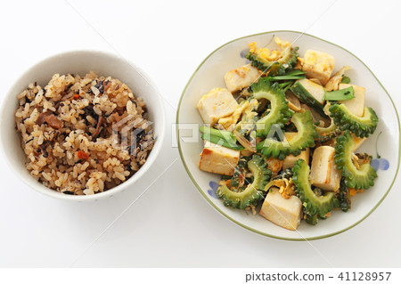 Delicious Okinawa cuisine Delicious Okinawa cuisine 41128957