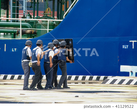 Anti-terrorism exercise Anti-terrorism exercise 41129522