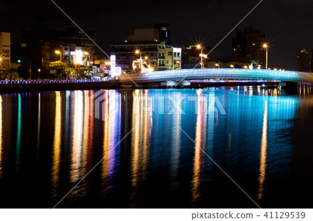 Tainan Anping night view 41129539