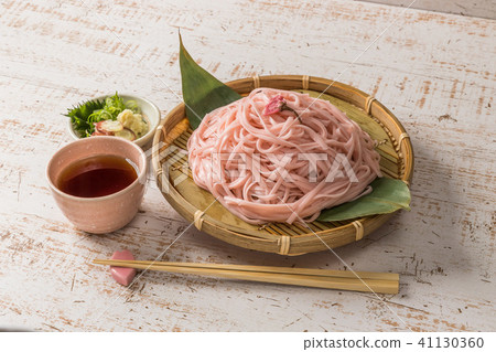 Japanese soba Japanese noodles (soba buckwheat noodle) 41130360