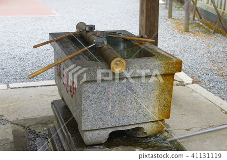 The water shop of Mikumi Shrine The water shop of Mikumi Shrine 41131119
