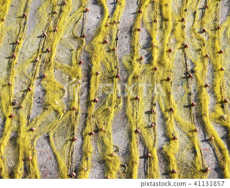 Drying fishing nets 41131857