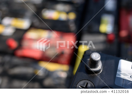 Disposal battery image Disposal battery image 41132016
