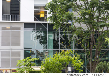 Tachikawa Station North Exit San San Road 41132558