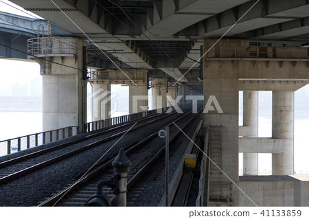 Ttukseom Yuwon Area, Gwangjin-gu, Seoul 41133859
