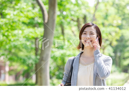 Suit female office lady fresh green OL business suits portrait recruit 41134012