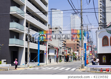 Nagoya-shi Nakamura-ku Norimutakeyomuti 3 intersection Station West Ginza Symbol Arch 41134592