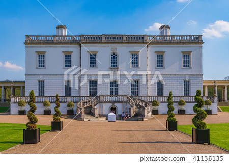 The Queen's House in Greenwich 41136135