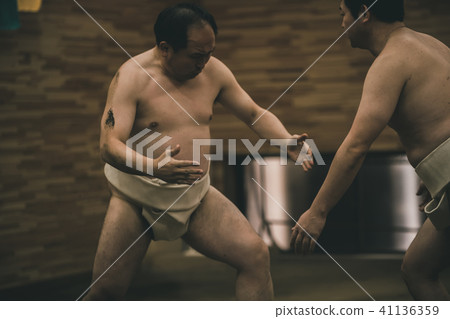 相撲 相撲選手的纏腰帶 研修 41136359