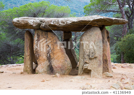 Pedra Gentil megalith Pedra Gentil megalith 41136949