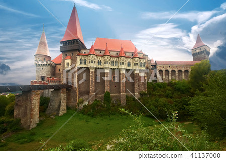 Corvin Castle, Hunedoara, Romania Corvin Castle, Hunedoara, Romania 41137000