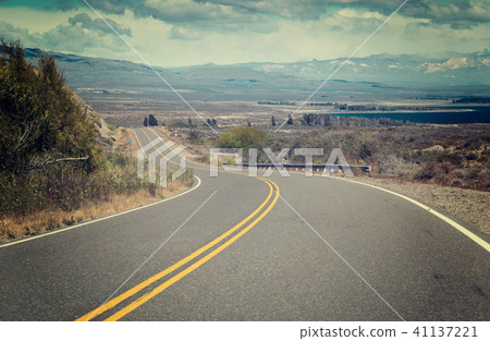 Lago Buenos Aires Lago Buenos Aires 41137221