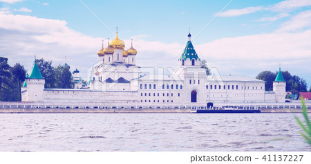 Male Ipatievsky Monastery at cloudy day in Kostroma, Russia Male Ipatievsky Monastery at cloudy day in Kostroma, Russia 41137227
