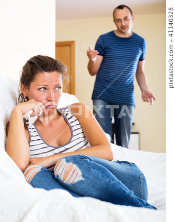 Family quarrel 41140328