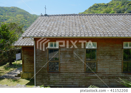 中途停留在2017年教堂附近 中途停留在2017年教堂附近 41152208