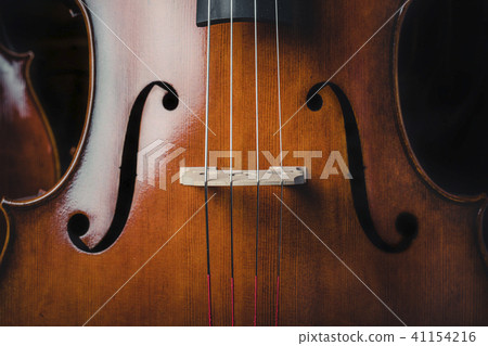 cello wallpaper iphone