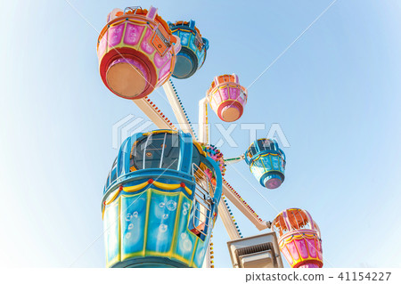 Ferris wheel 41154227