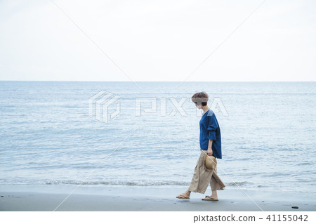 走的海灘海邊海灘海岸旅行觀光的海邊放鬆 走的海灘海邊海灘海岸旅行觀光的海邊放鬆 41155042