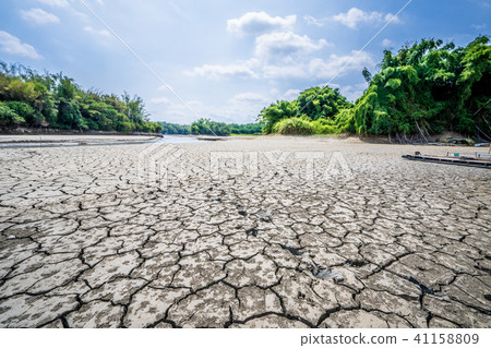 台南 秘境 台灣 夢之湖 乾枯 缺水 乾旱 Dream lake Dry up 41158809