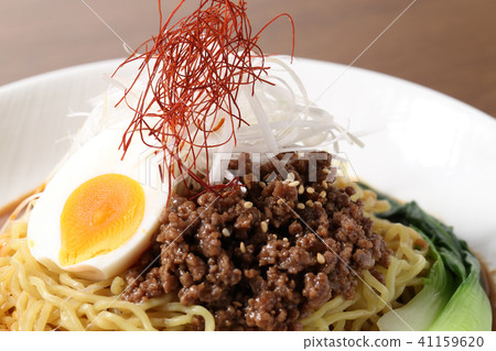 無果汁麵條 無果汁麵條 41159620