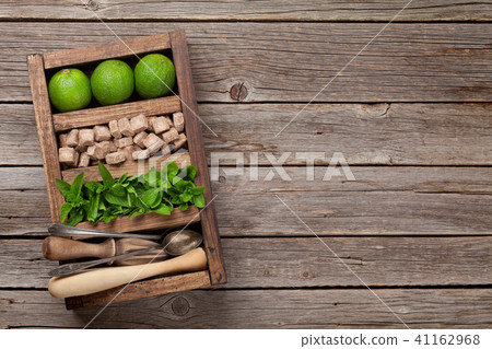 Mojito cocktail ingredients box Mojito cocktail ingredients box 41162968