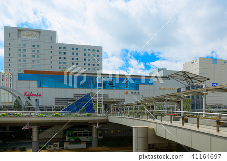 豐橋站和藍天 41164697