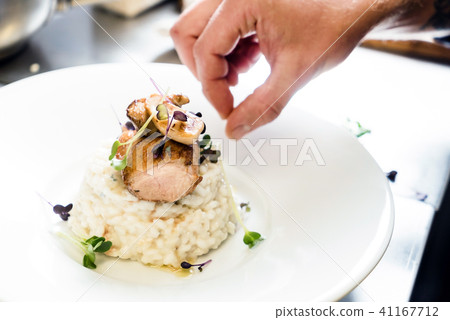 risotto with duck and mushrooms risotto with duck and mushrooms 41167712