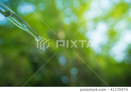 Eyedropper environmental cosmetics Eyedropper environmental cosmetics 41170974