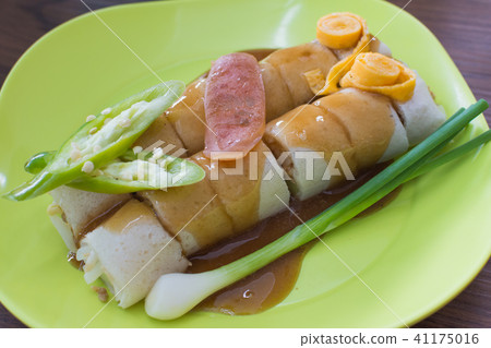 Thai Spring Roll 41175016