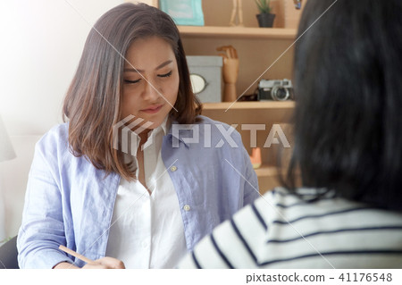 Interview Interview 41176548