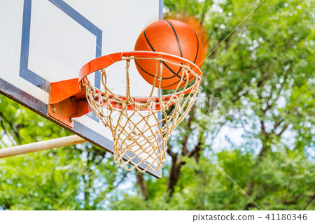 Outdoor basketball court 41180346