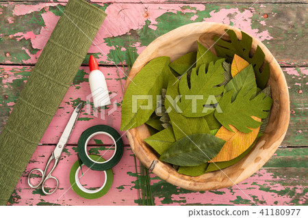 Utensils for making paper flower leaves Utensils for making paper flower leaves 41180977