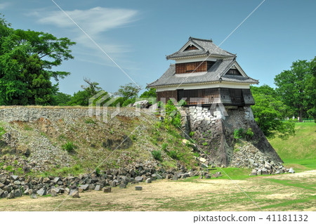 Kumamoto castle earthquake damage 41181132