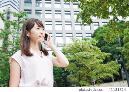Woman to call Woman to call 41181814