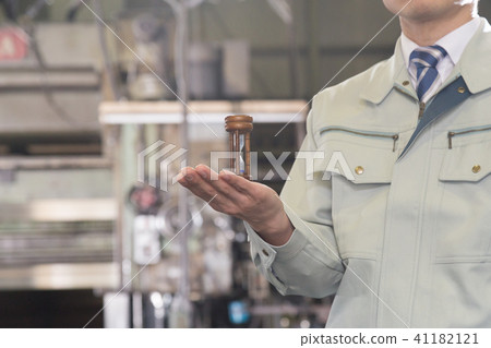 Manufacturing industry image 41182121