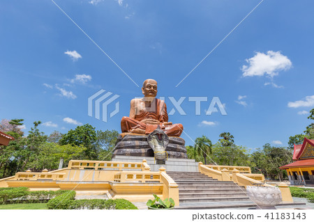 Wat Maha That Wachiramongkol (Wat Bang Thong). Wat Maha That Wachiramongkol (Wat Bang Thong). 41183143