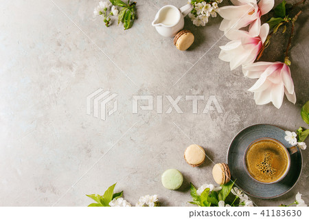 Coffee with spring flowers Coffee with spring flowers 41183630