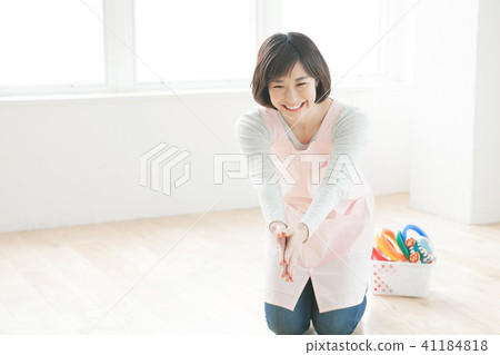 Nursery women Nursery women 41184818