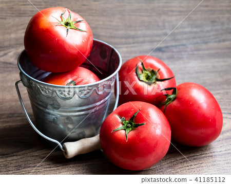 Delicious fresh ripe tomatoes 41185112