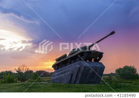 Old Soviet tank T-34 of World War II 41185490
