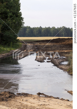 country road 41187685