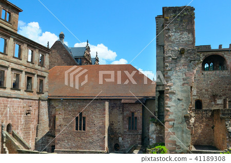 Heidelberg castle fragment view during daytime 41189308