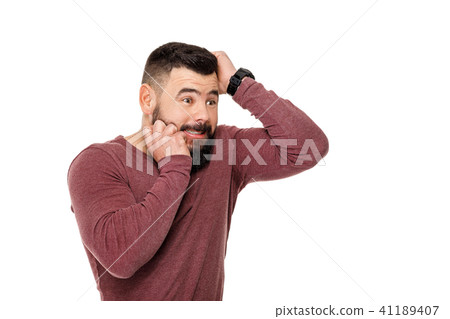 bearded football fan screaming on white background. bearded football fan screaming on white background. 41189407